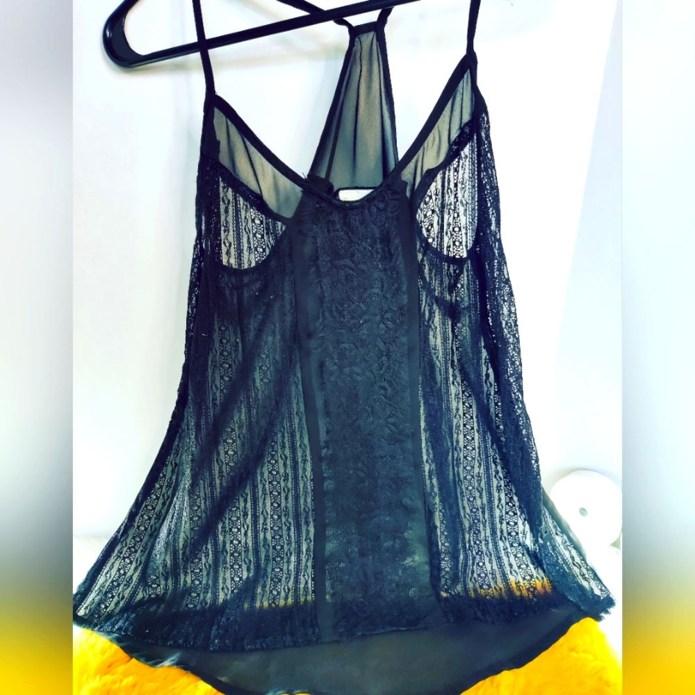 DAYTRIP *M* RACERBACK ADJUSTABLE LACE SHEER LAYERABLE TANK TOP 🫶
